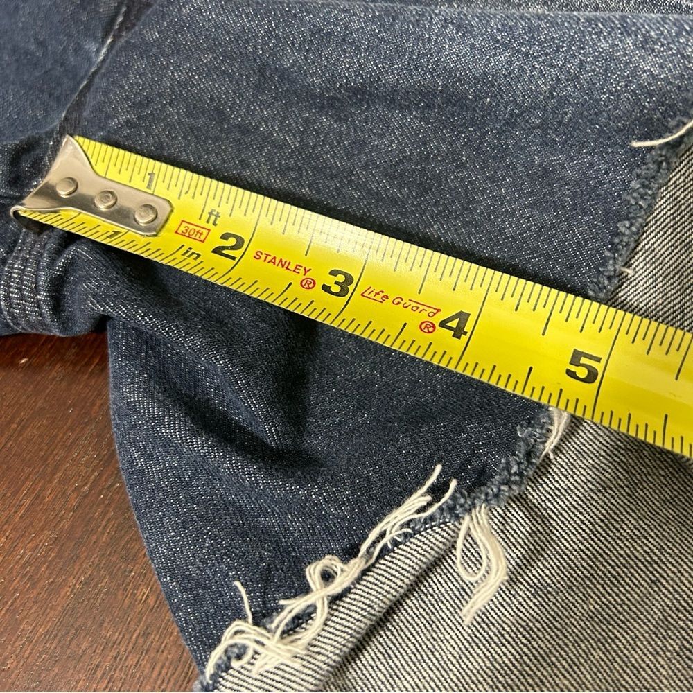 Madewell Dark Wash Low Rise Blue Denim Shorts Frayed Hem Whiskering Sz 26 - Picture 9 of 9